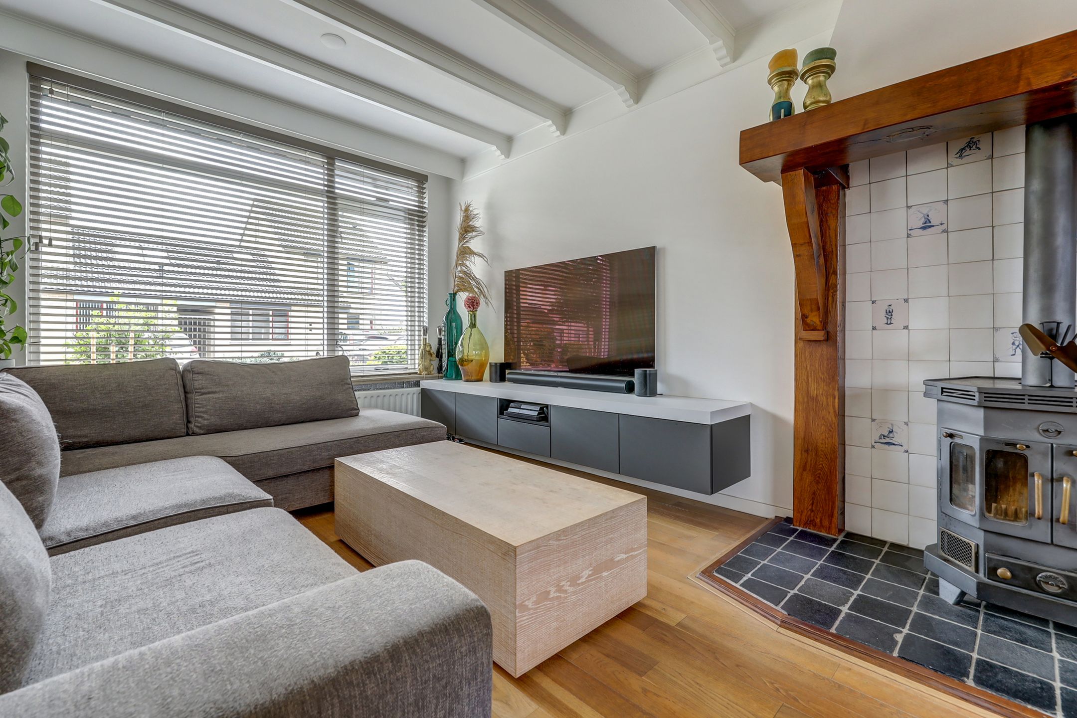 Photo 12 of Gouberg 19