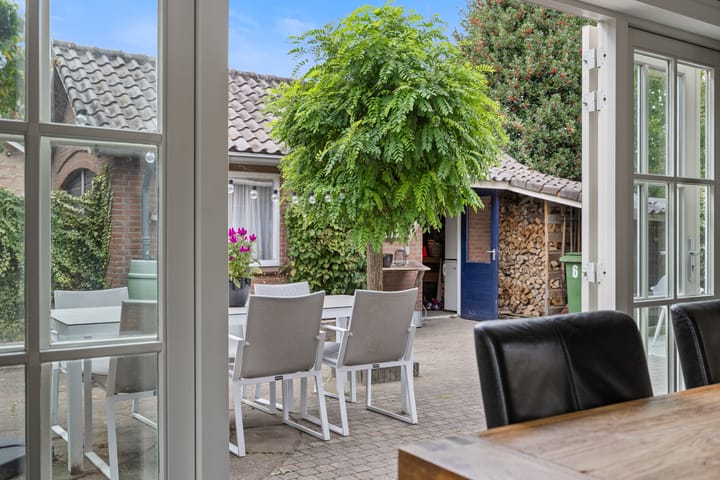 Foto 20 van Koningin Emmastraat 6