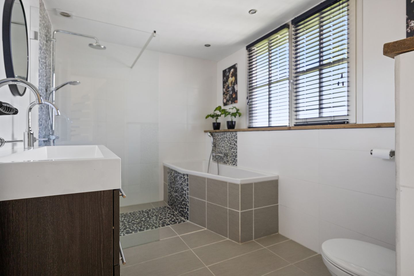 Foto 29 van Koningin Emmastraat 6