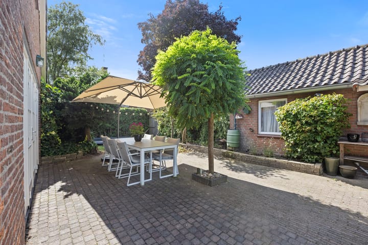 Foto 43 van Koningin Emmastraat 6