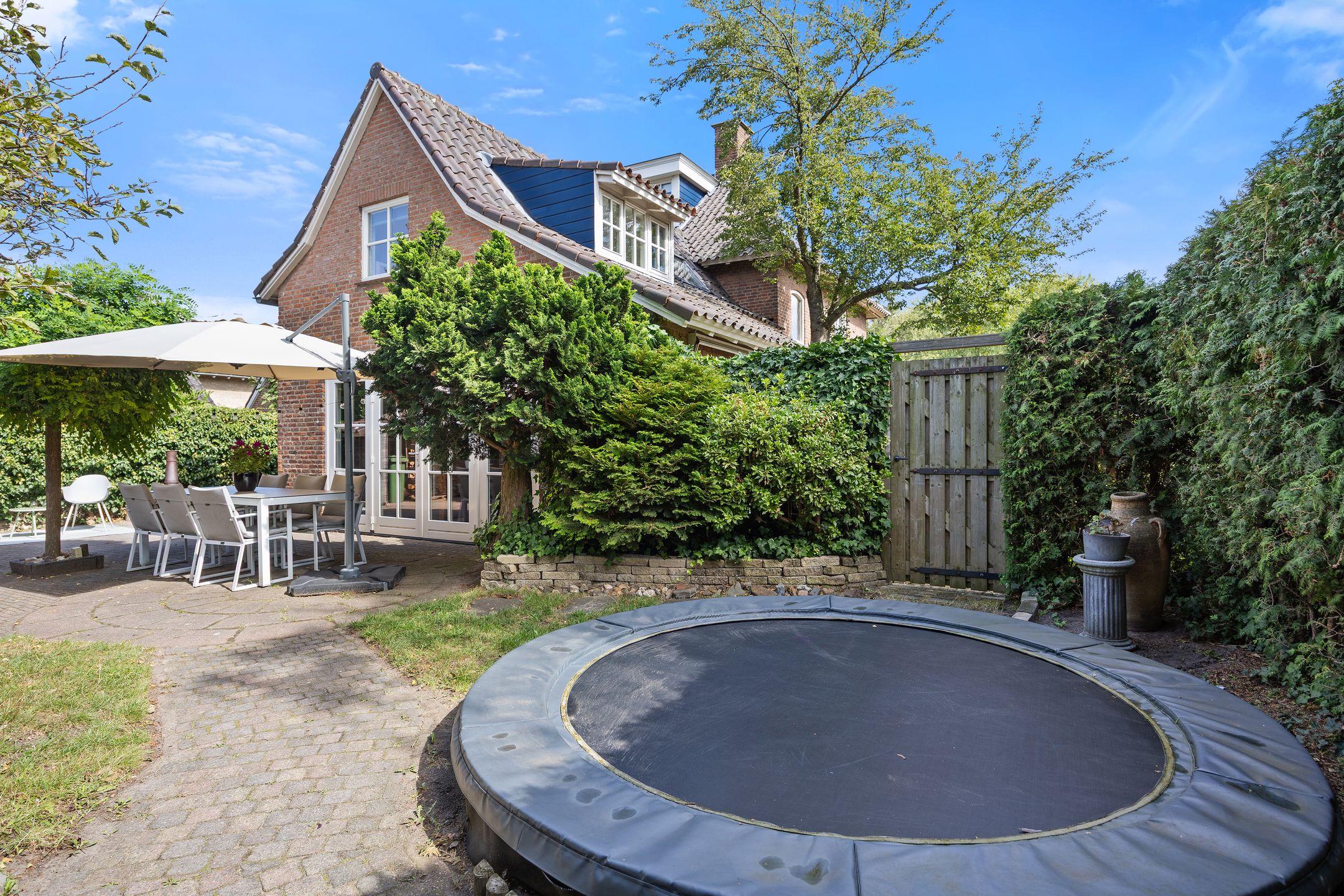 Foto 51 van Koningin Emmastraat 6