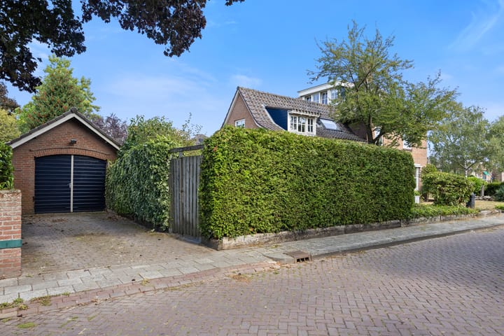 Foto 54 van Koningin Emmastraat 6