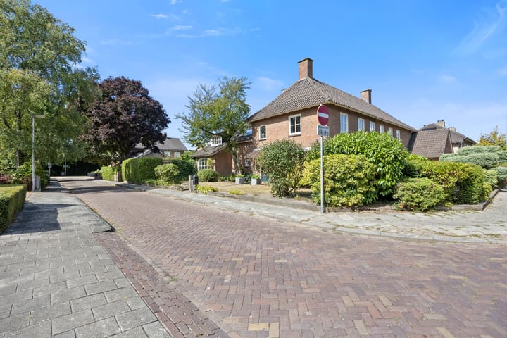 Foto 55 van Koningin Emmastraat 6