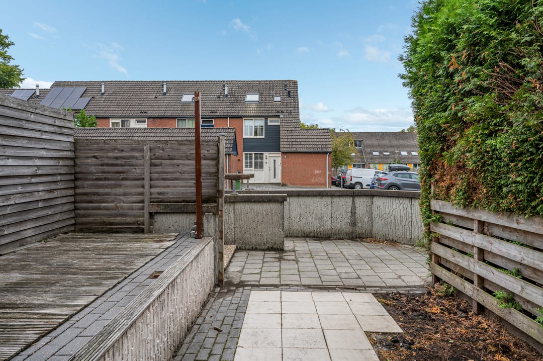 Photo 8 of Zaaibak 40