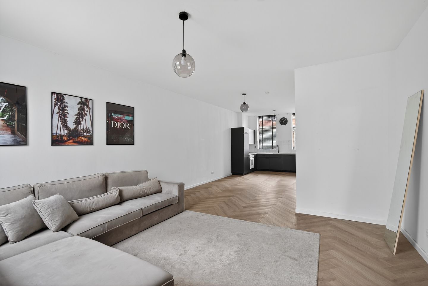 Foto 14 van Zwijndrechtsestraat 8