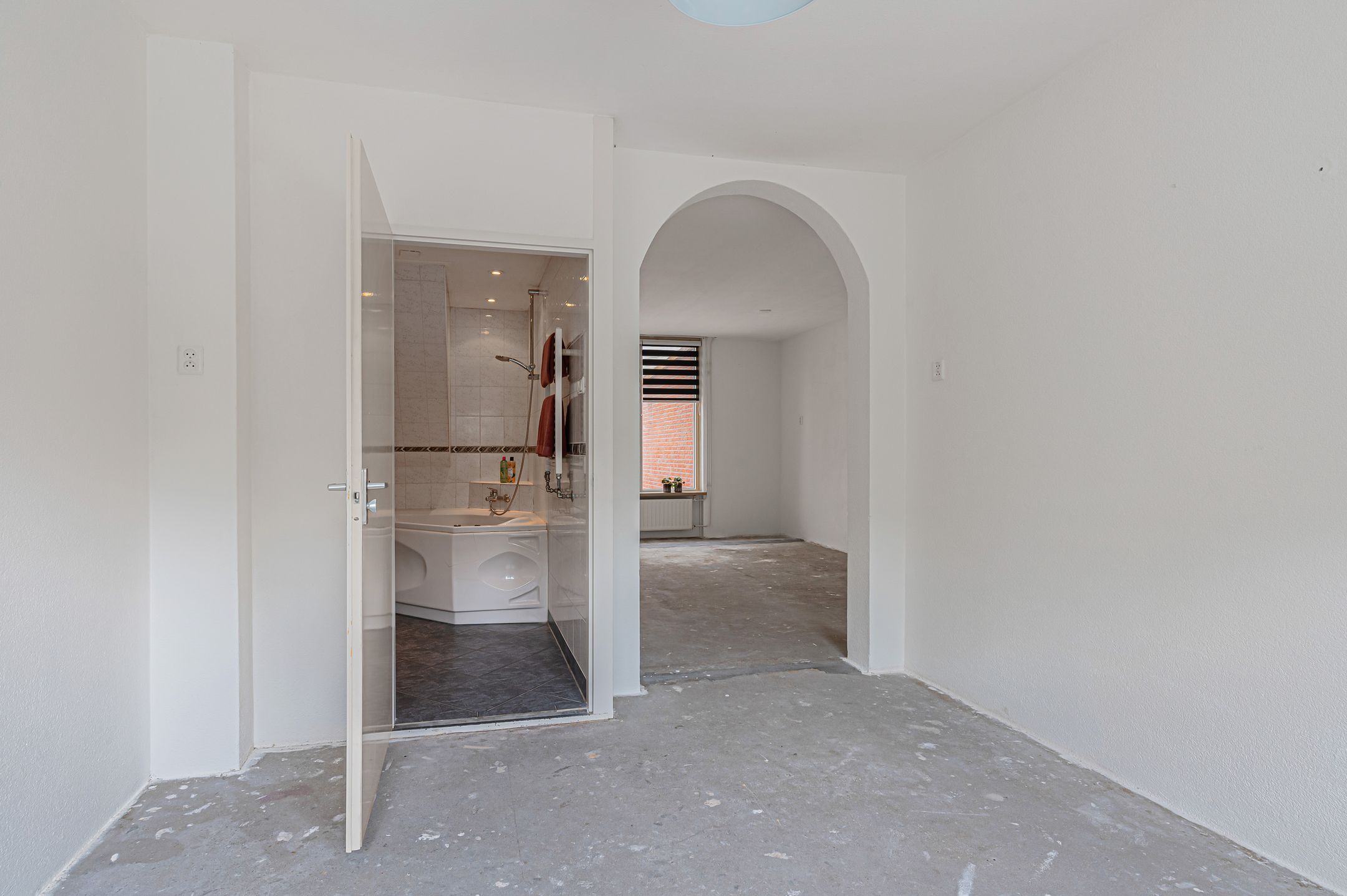 Photo 21 of Zaaibak 40