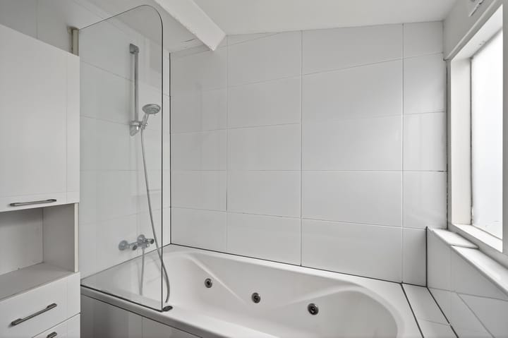 Foto 26 van Zwijndrechtsestraat 8