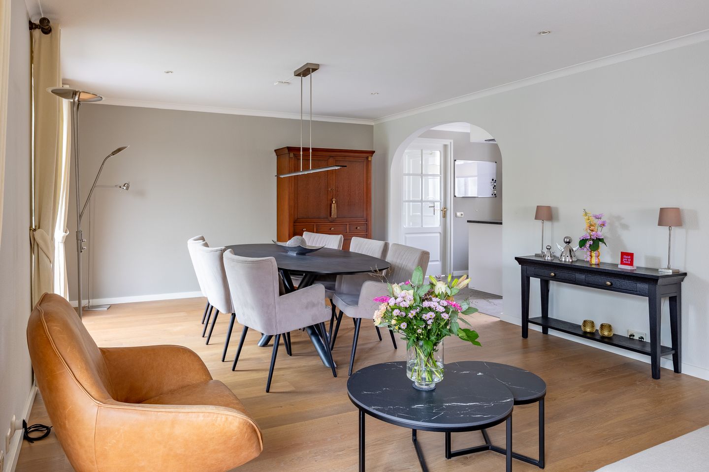 Foto 14 van Suze Robertsonstraat 3