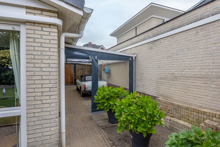 Foto 40 van Suze Robertsonstraat 3