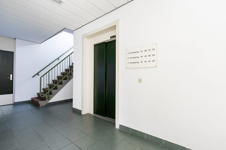 Foto 28 van Lijnbaan 34