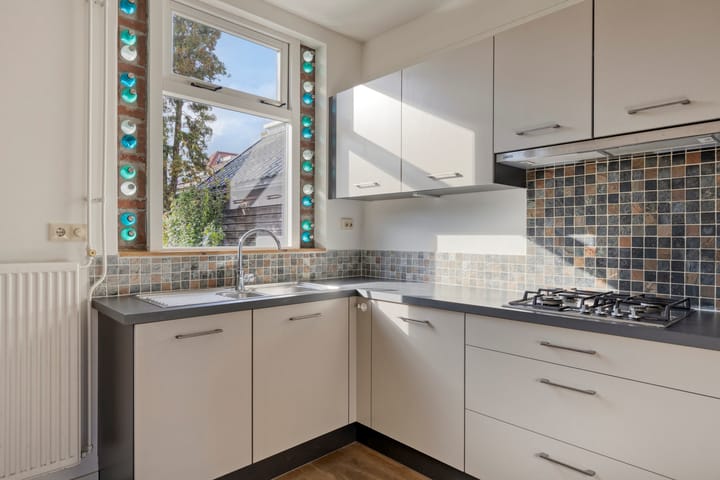 Foto 9 van Emmastraat 2