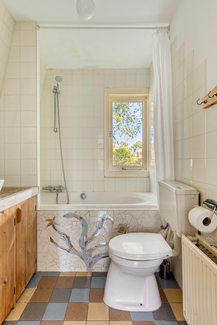 Foto 21 van Emmastraat 2