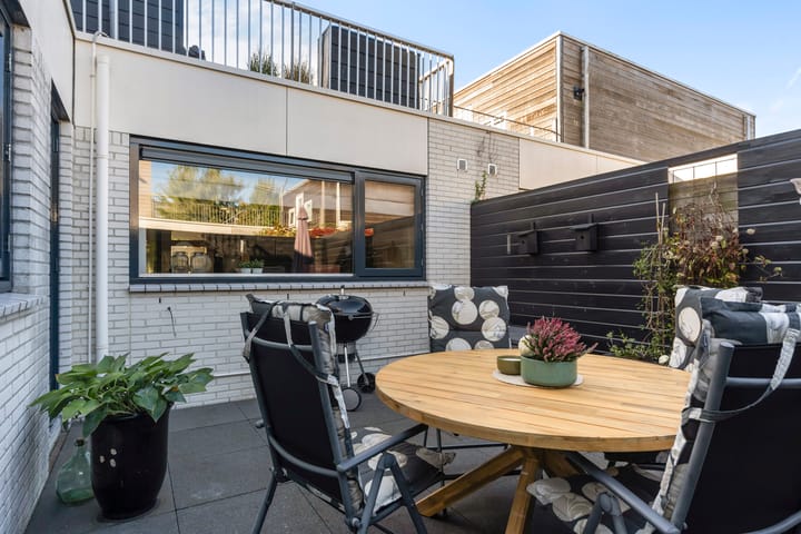 Foto 22 van van Loonstraat 40