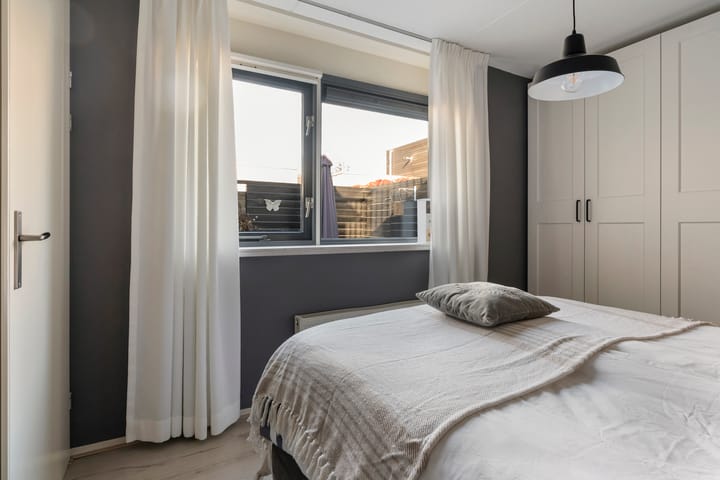 Foto 27 van van Loonstraat 40