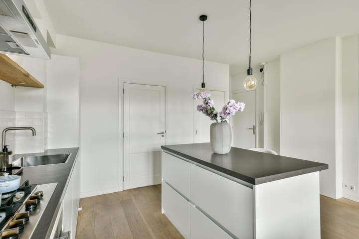 Foto 9 van Groenmarktkade 13-3