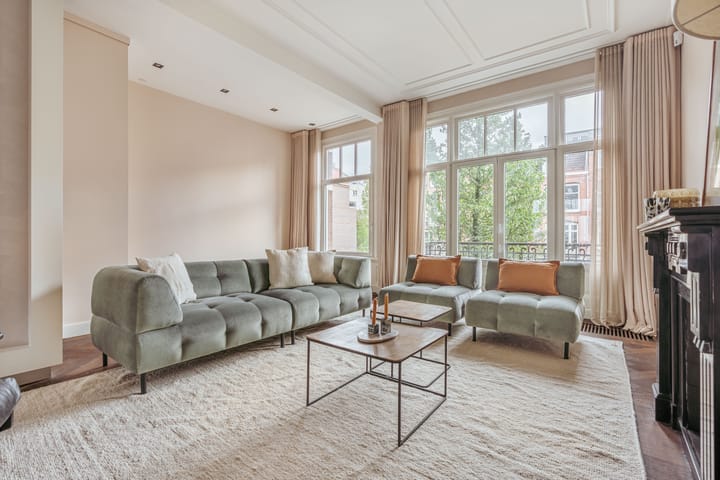 Van Baerlestraat 152-H