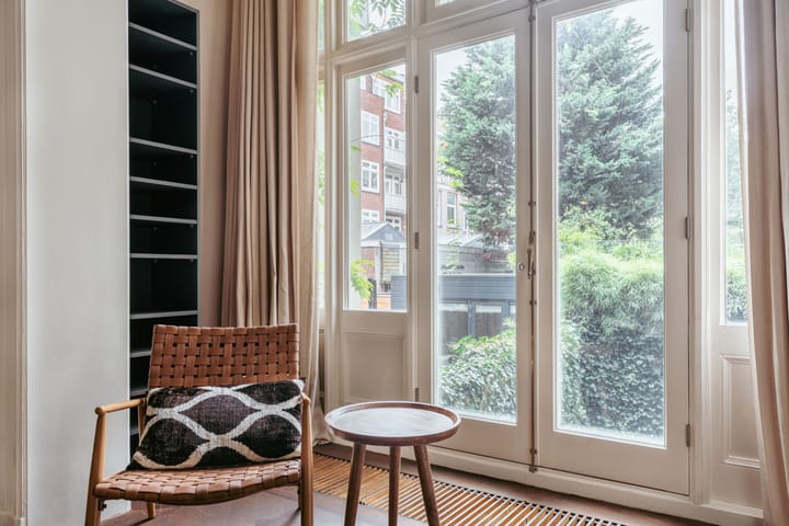 Photo 9 of Van Baerlestraat 152-H