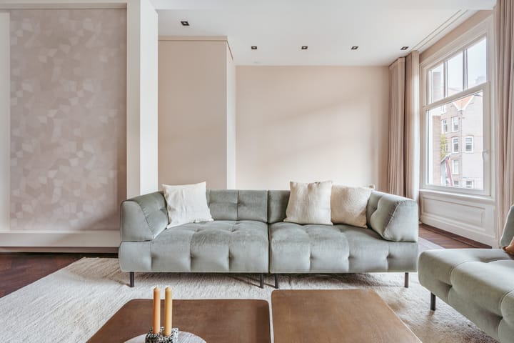 Photo 21 of Van Baerlestraat 152-H