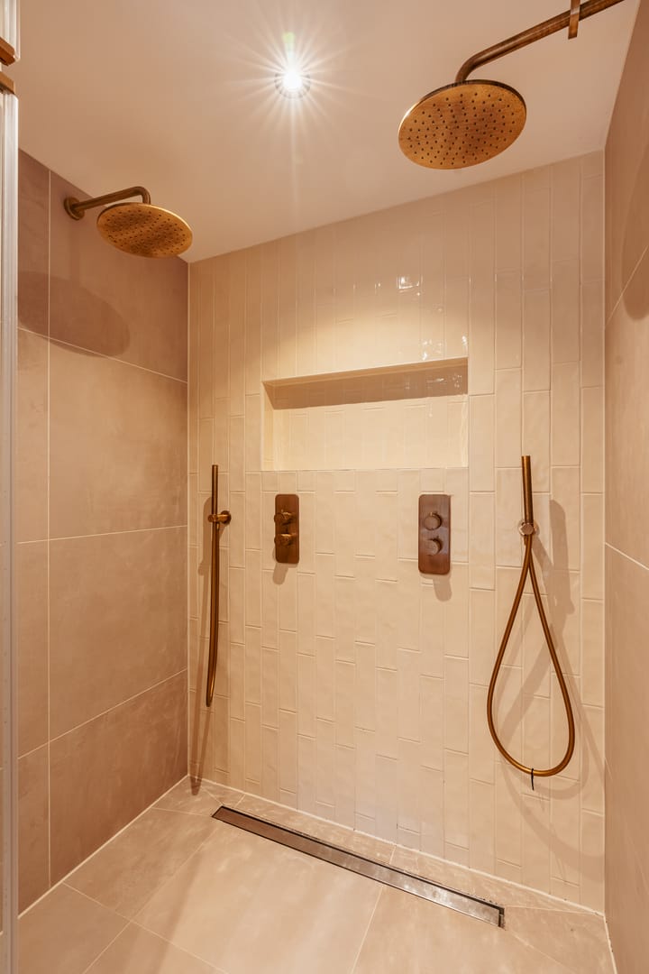 Photo 42 of Van Baerlestraat 152-H