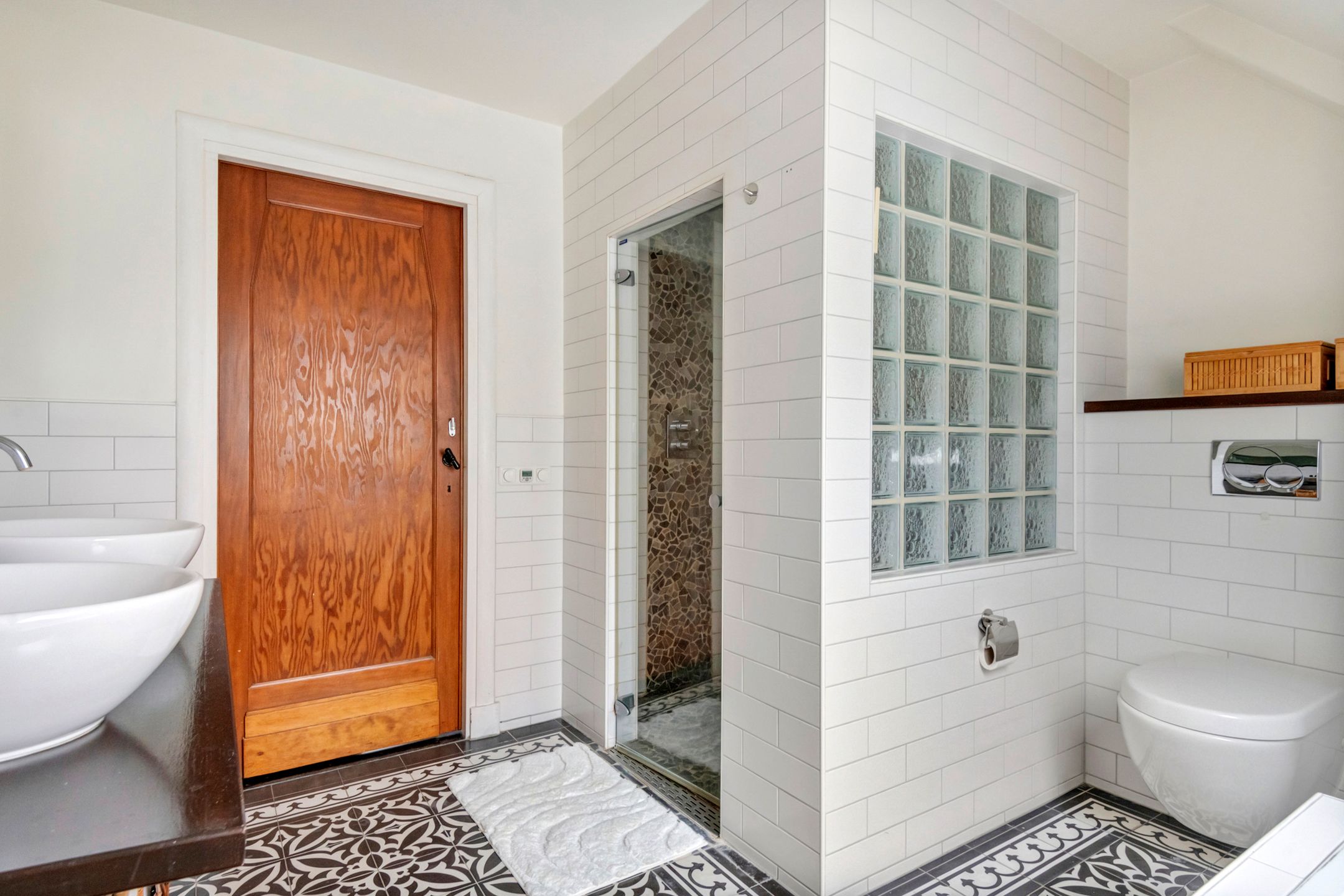 Foto 81 van Voorstraat 12