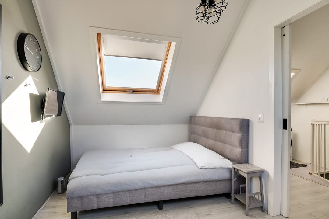 Photo 38 of Roerdomp 37