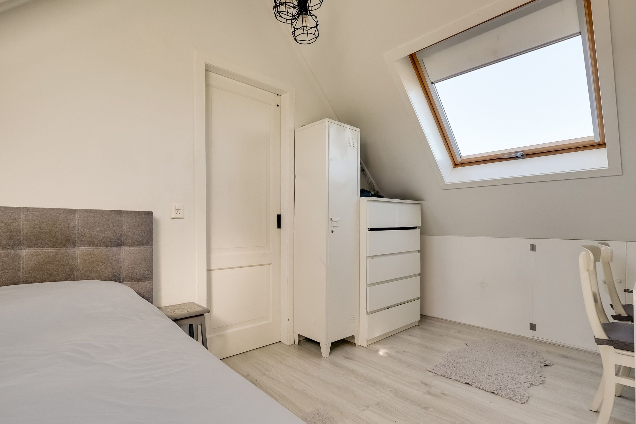 Photo 39 of Roerdomp 37