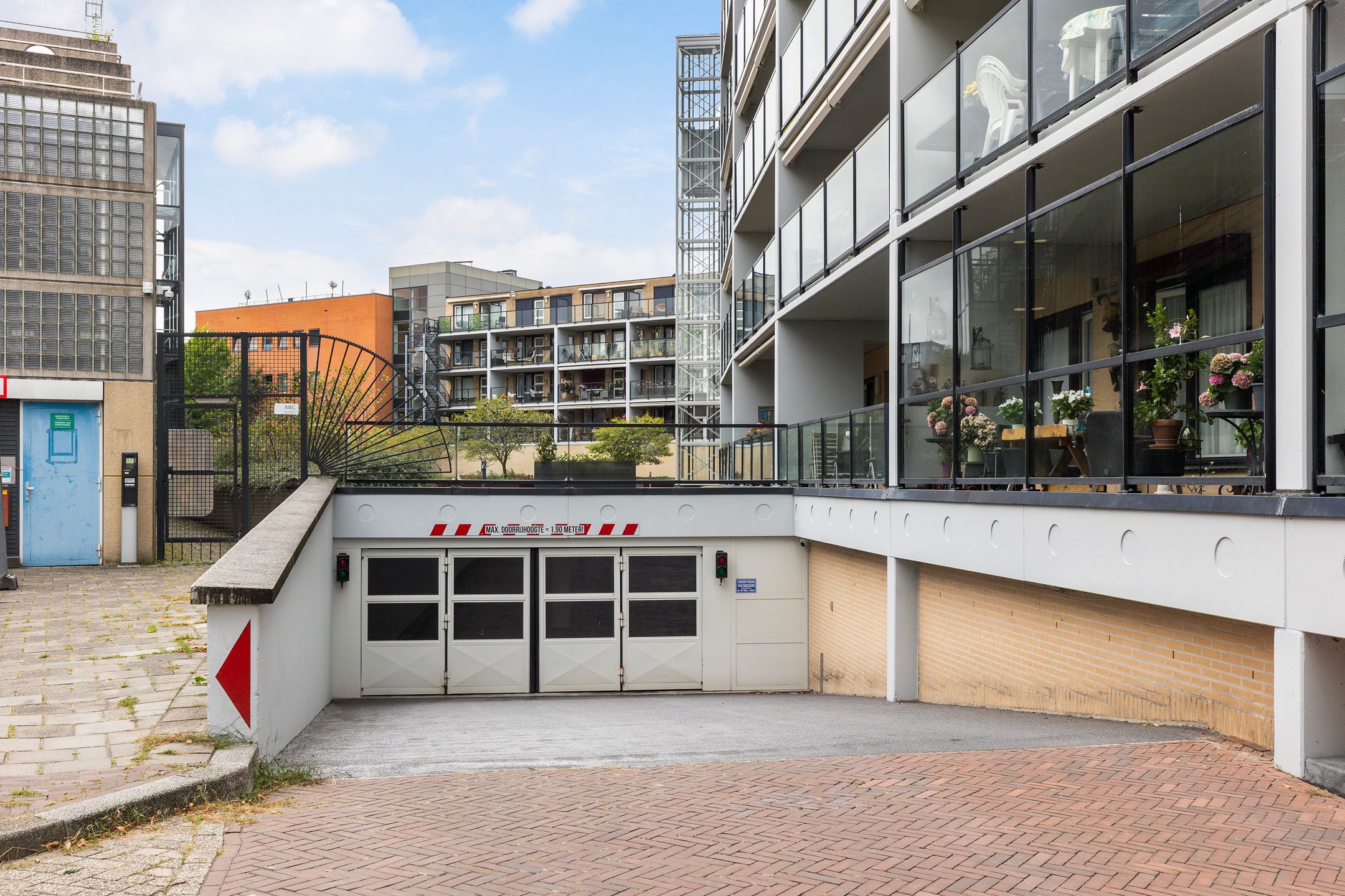 Photo 24 of Kanaalstraat 308