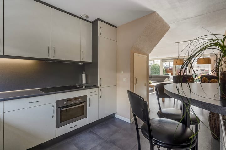 Photo 14 of Groenelaan 110