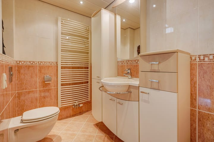 Photo 31 of Groenelaan 110