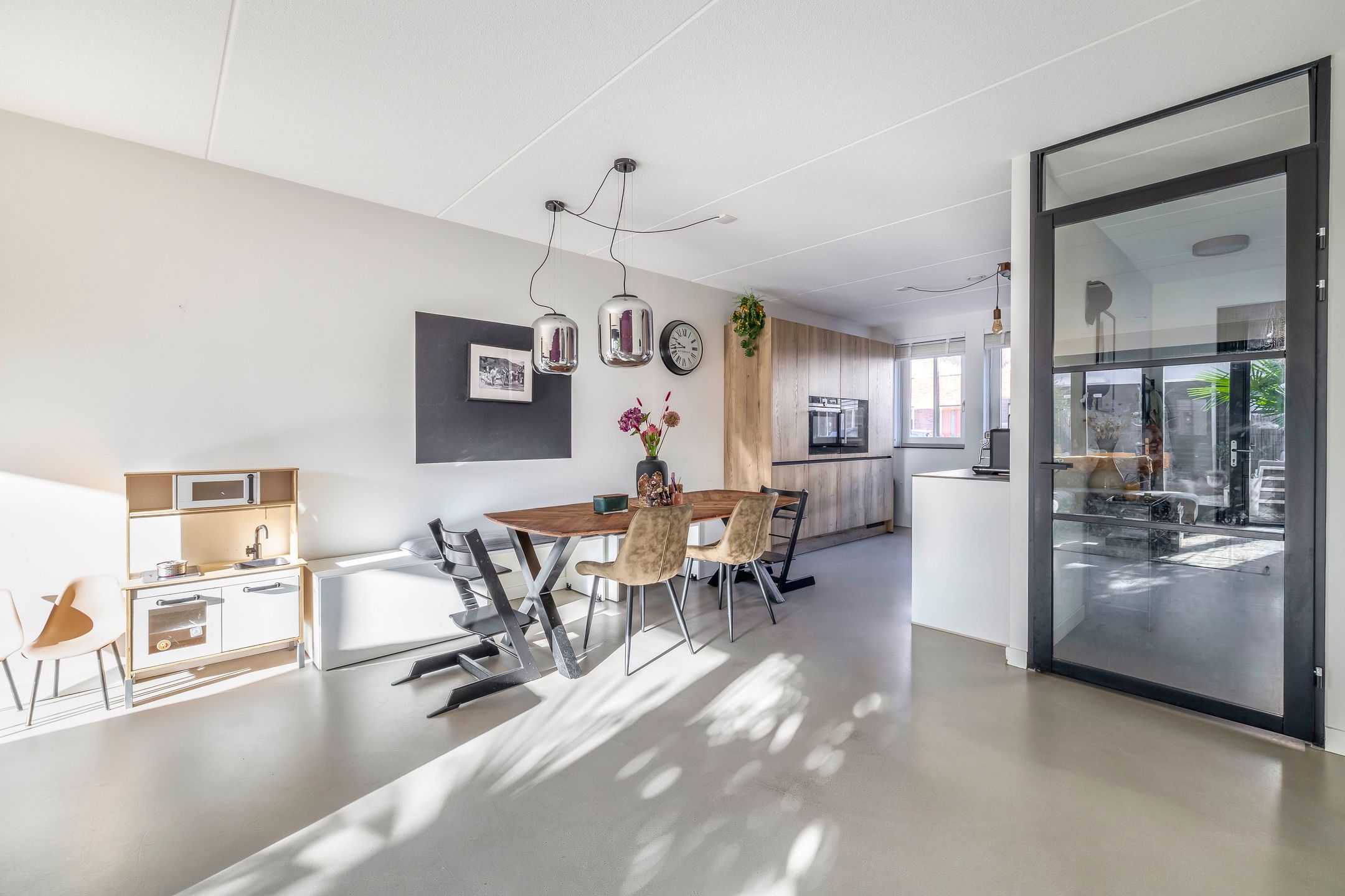 Photo 6 of 2e Havendwarsstraat 7