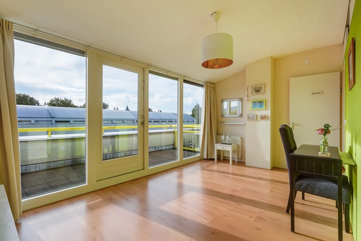 Photo 42 of Groenelaan 110