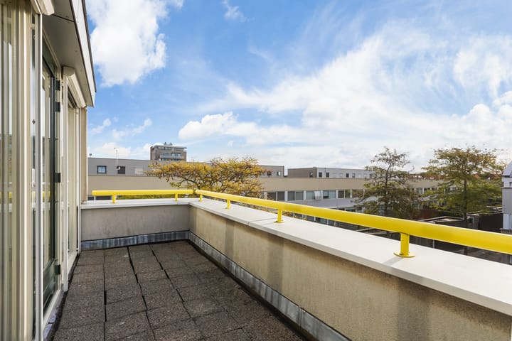 Photo 44 of Groenelaan 110