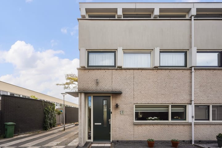 Photo 49 of Groenelaan 110