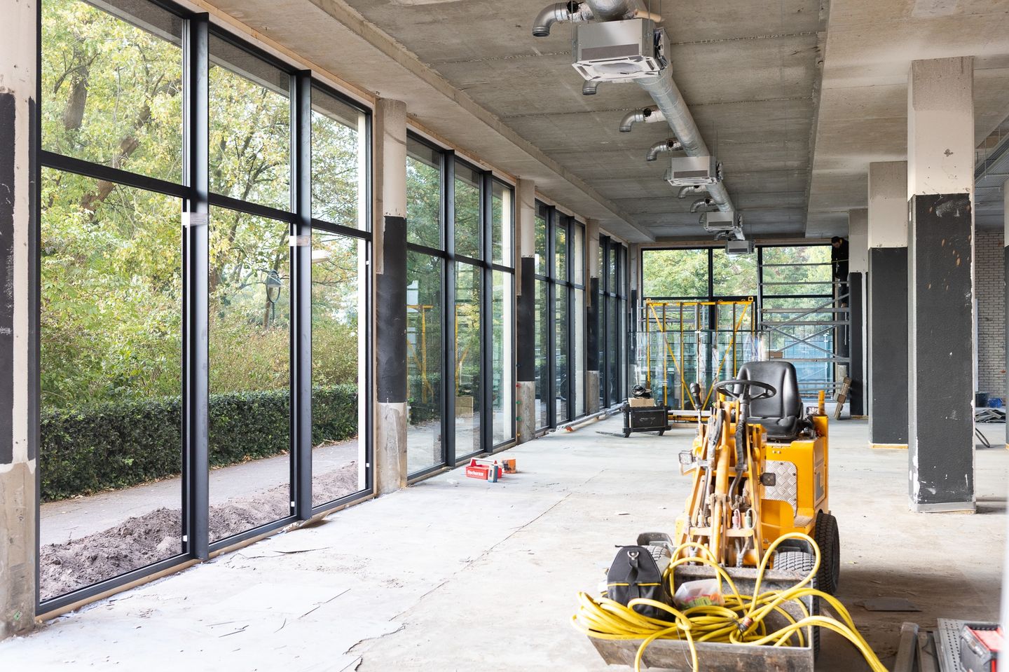 View photo 5 of Stationsplein 9