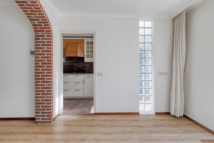 Photo 10 of Frederik Hendrikstraat 48