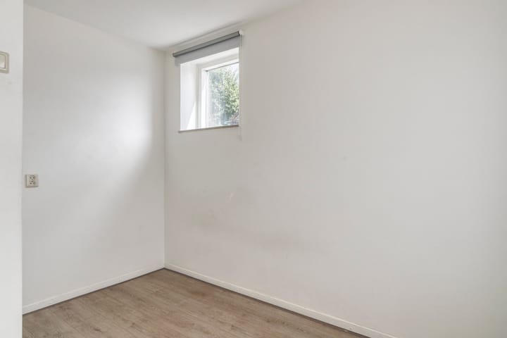 Photo 20 of Frederik Hendrikstraat 48