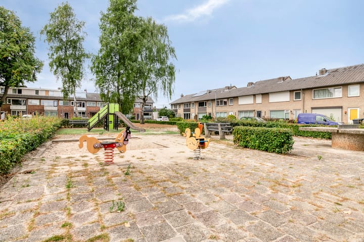 Photo 30 of Frederik Hendrikstraat 48