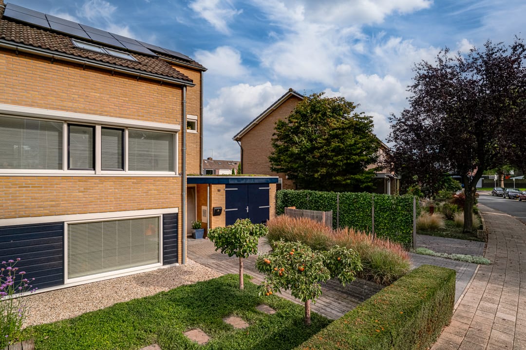 Foto 7 van Esdoornstraat 18