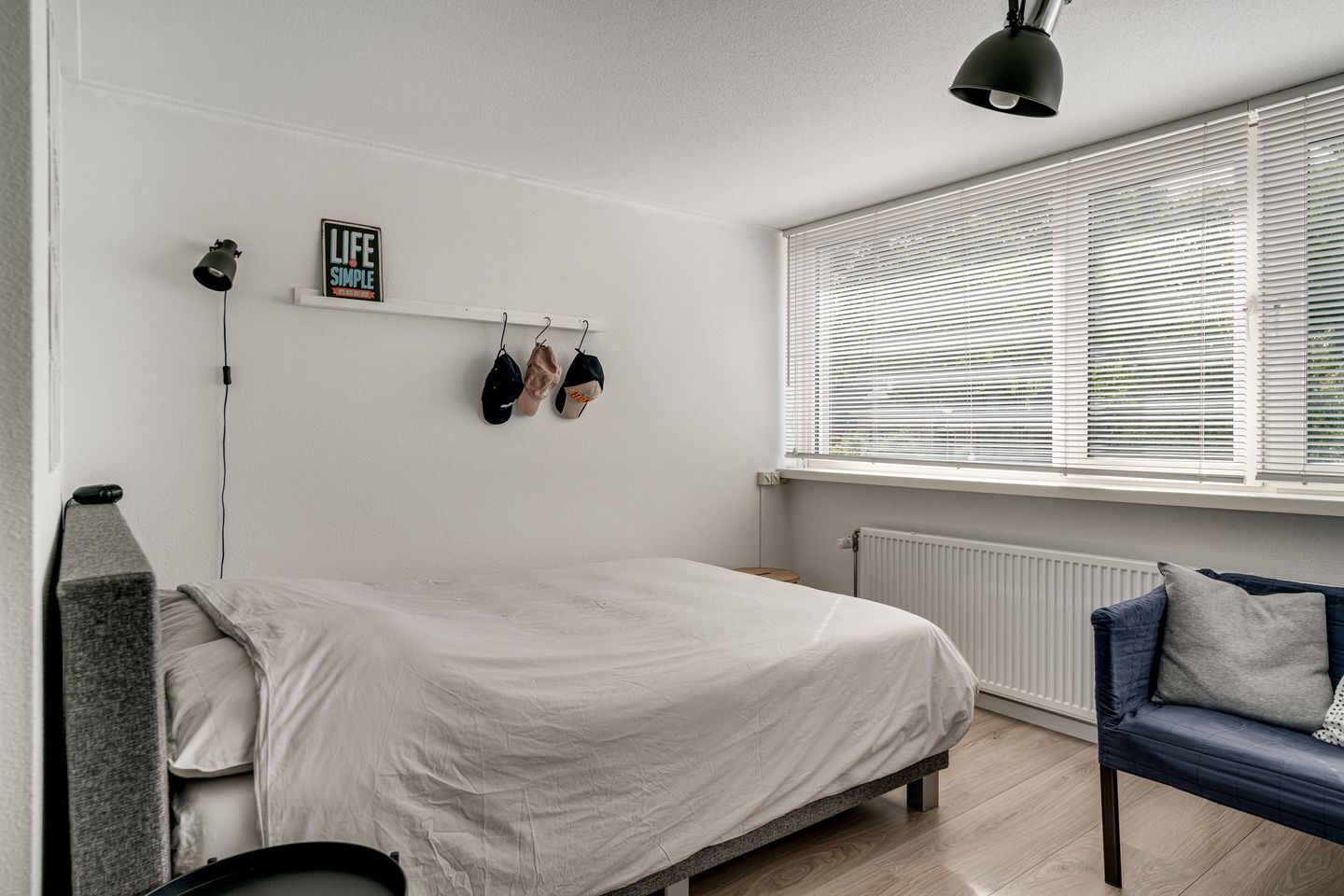 Foto 40 van Esdoornstraat 18