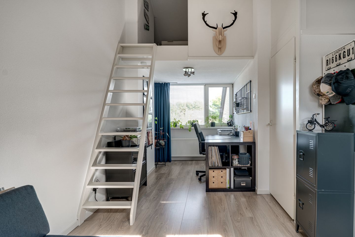 Foto 50 van Esdoornstraat 18