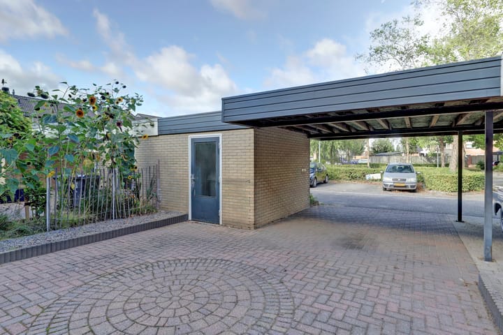 Photo 35 of Pater Beekerplein 10