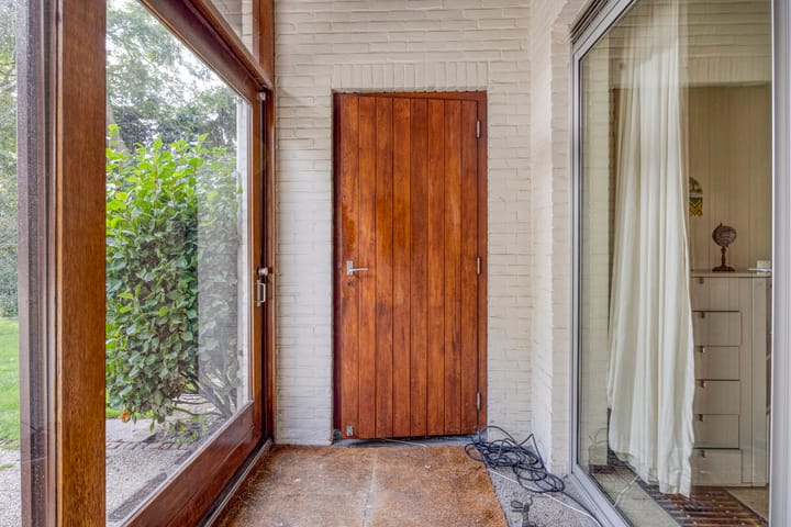 Photo 16 of Parallelweg 1