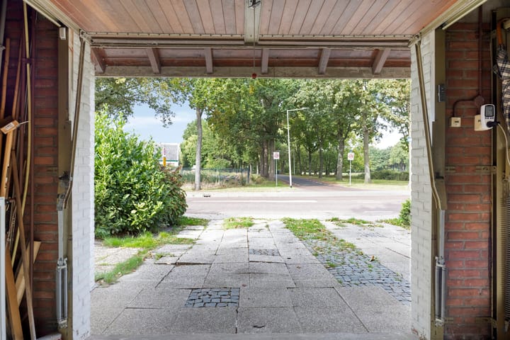 Photo 22 of Parallelweg 1