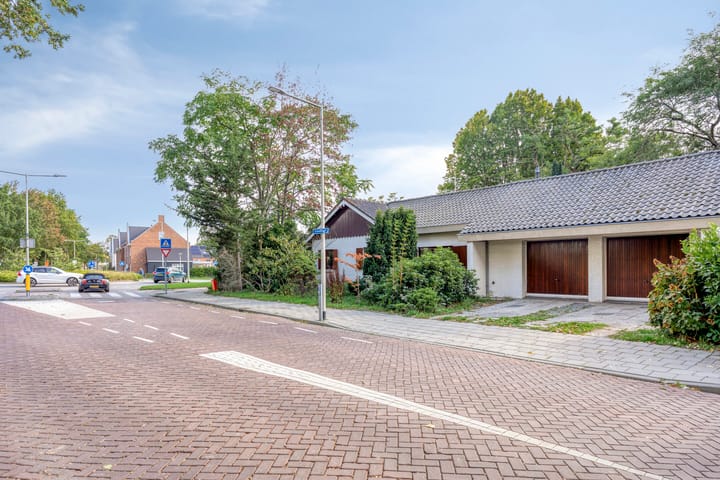 Photo 26 of Parallelweg 1