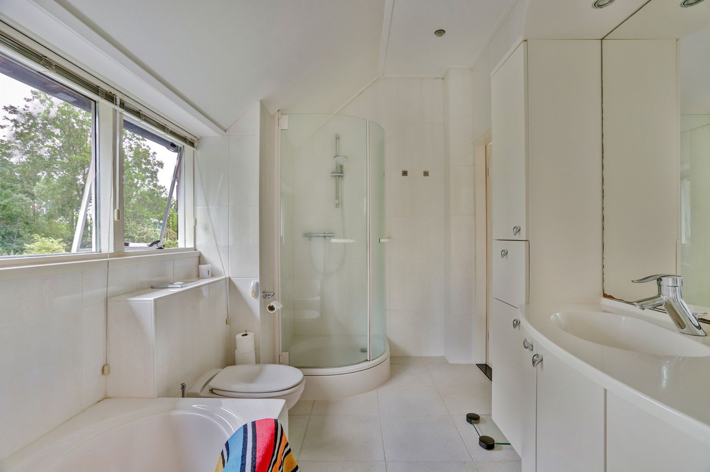 Foto 4 van Waterbies 17