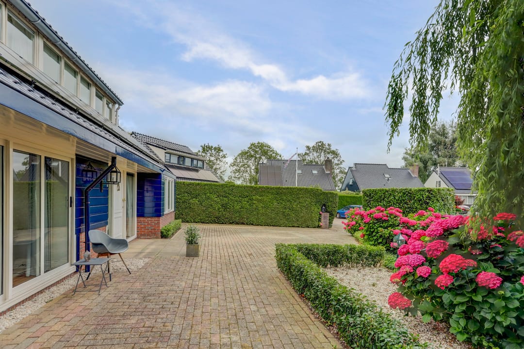 Foto 8 van Waterbies 17