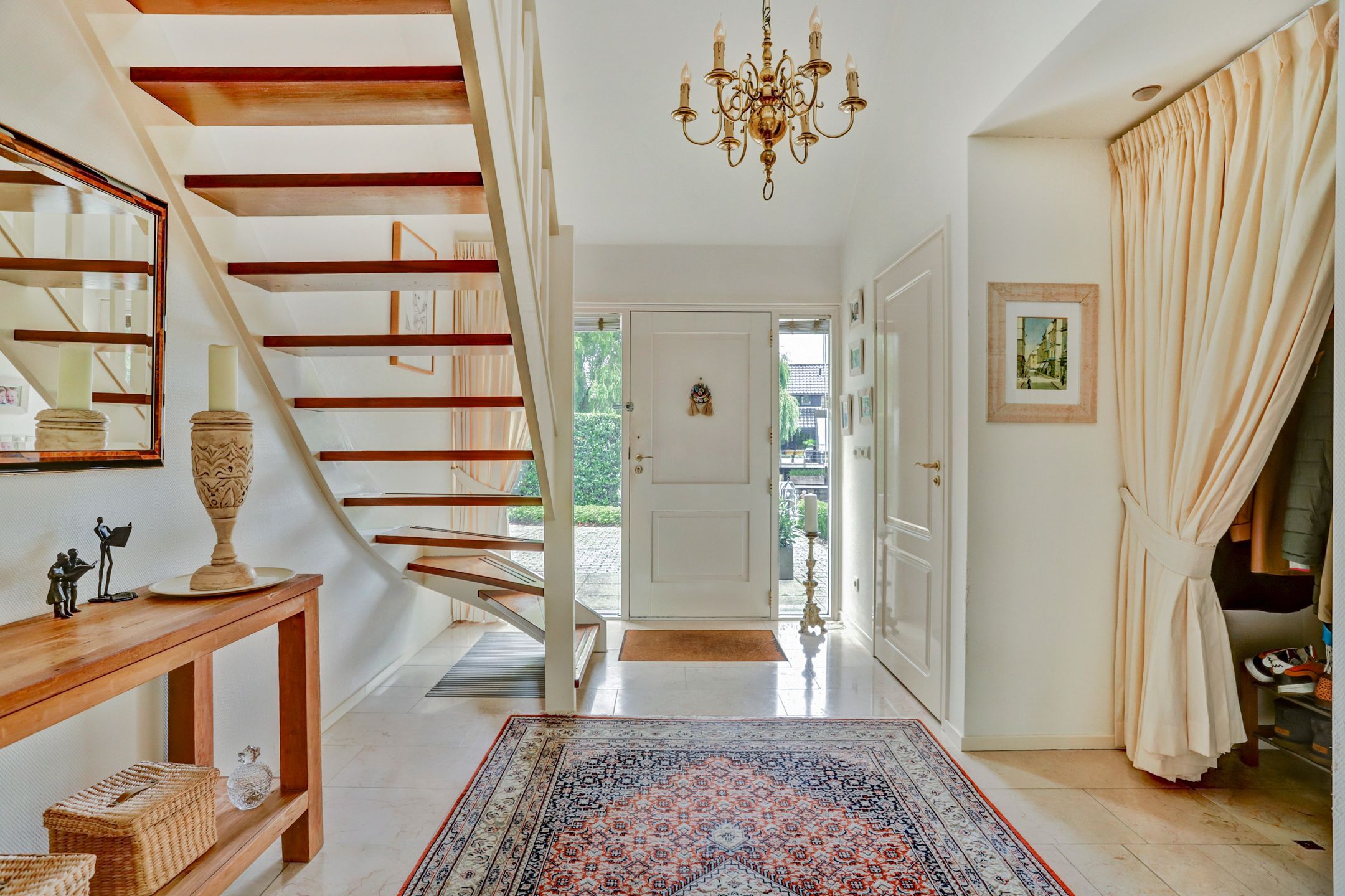 Foto 9 van Waterbies 17