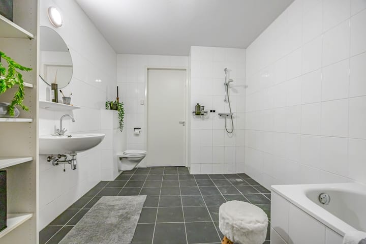 Photo 21 of Regattaweg 134