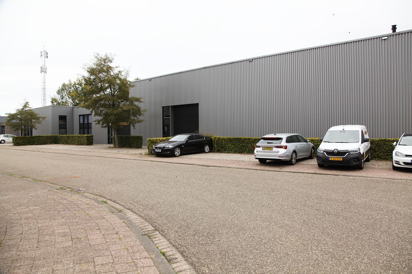 Bekijk foto 3 van Ambachtsweg 4