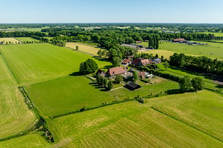 Foto 44 van Asschatterweg 52